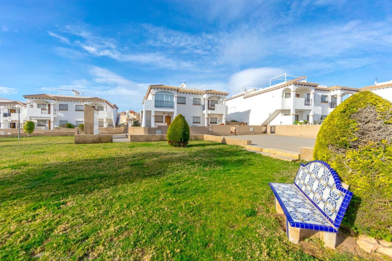 Cb Living - Homely Apartment Cinuelica, Punta Prima Dehesa de Campoamor  Buitenkant foto